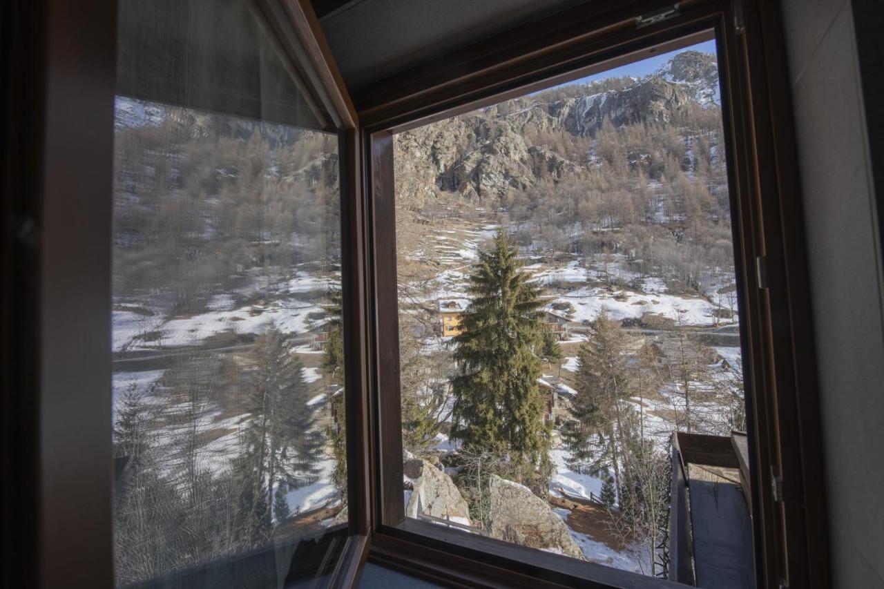 Hotel Rascard Valtournenche Εξωτερικό φωτογραφία