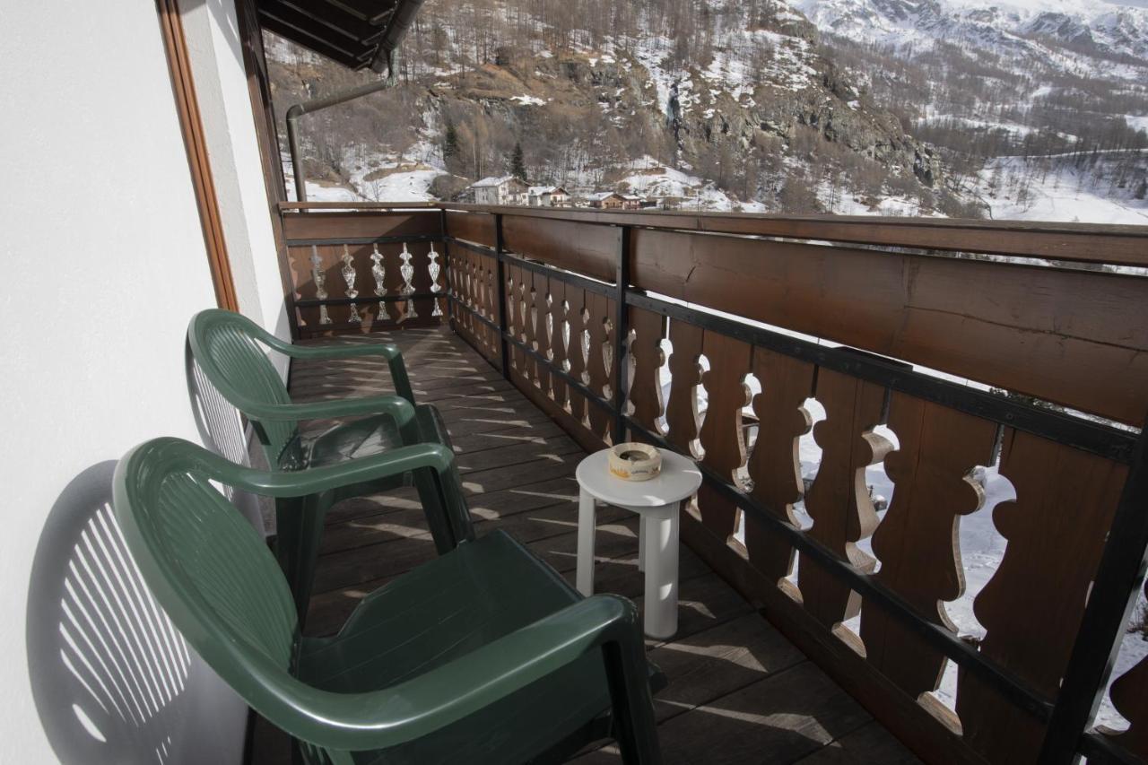 Hotel Rascard Valtournenche Εξωτερικό φωτογραφία